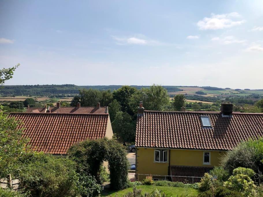 St Anthony'S, Bright Perkily Decorated 3 Bedroom House Ampleforth Zewnętrze zdjęcie